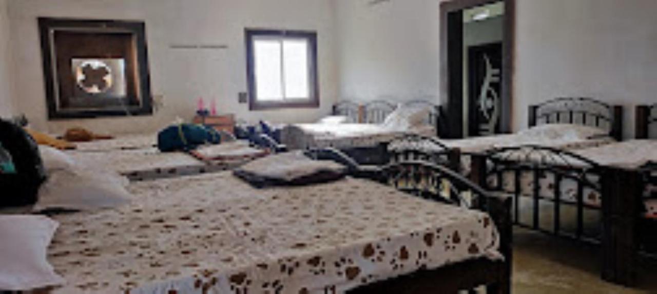 ホテル Mp Tourist Bunglow , Chitrakoot Sitapur Muafi エクステリア 写真